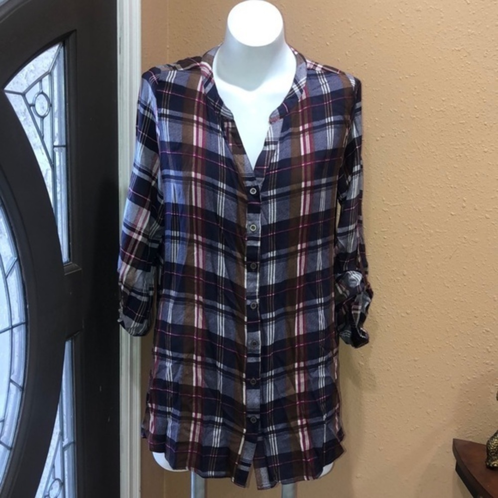 Annabelle plaid button up shirt